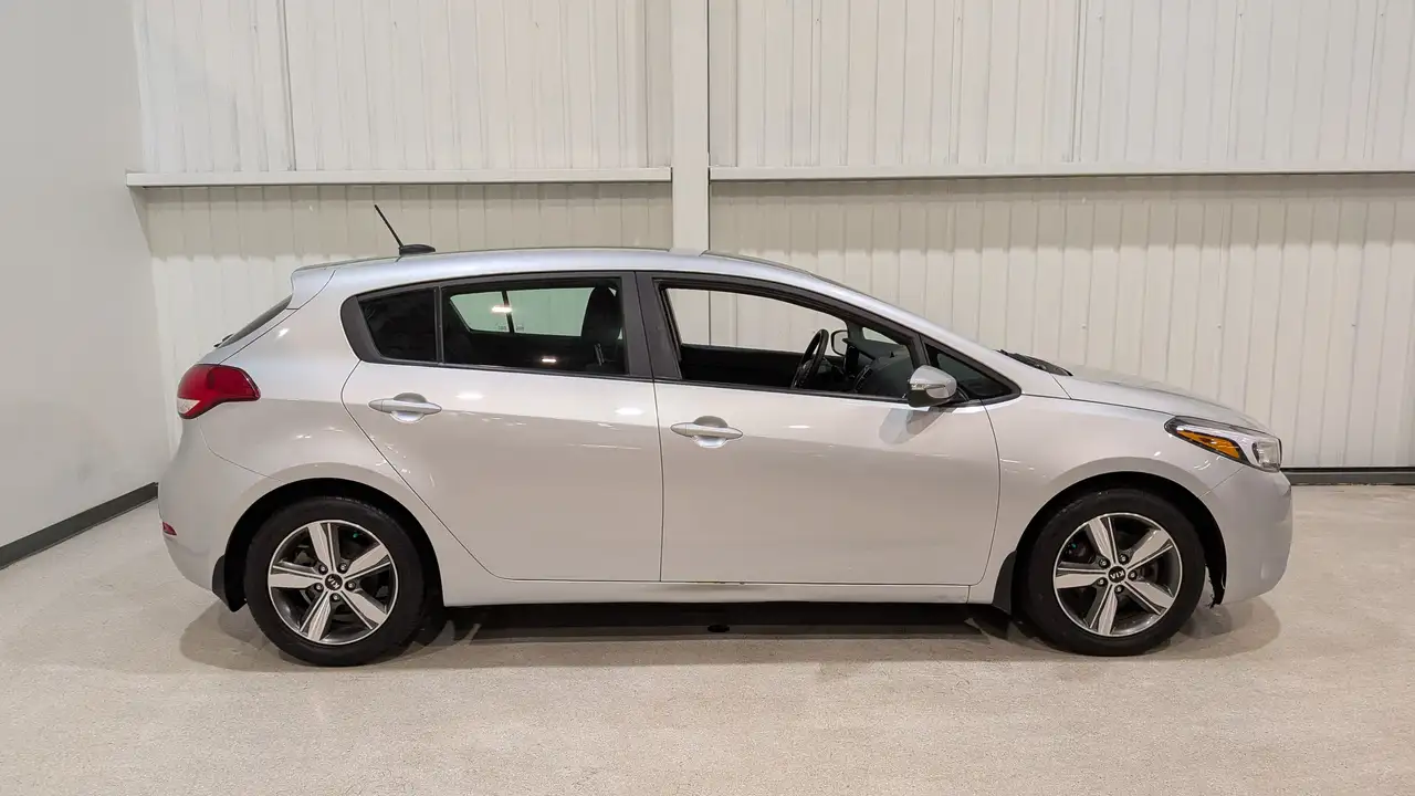 Kia Forte снимка Kia Forte