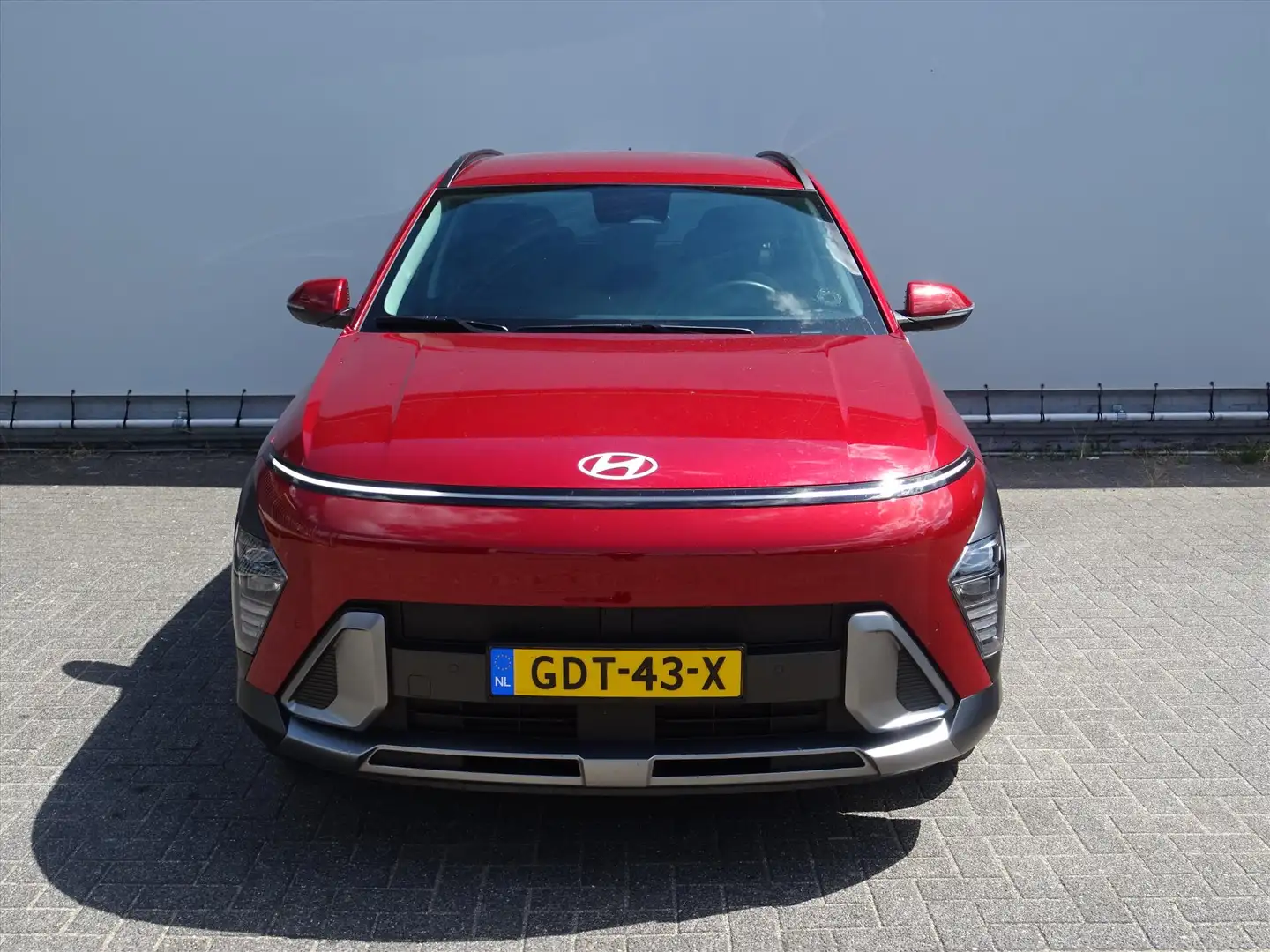 Hyundai KONA 1.6 GDI HEV 141pk DCT Comfort Smart Rood - 2
