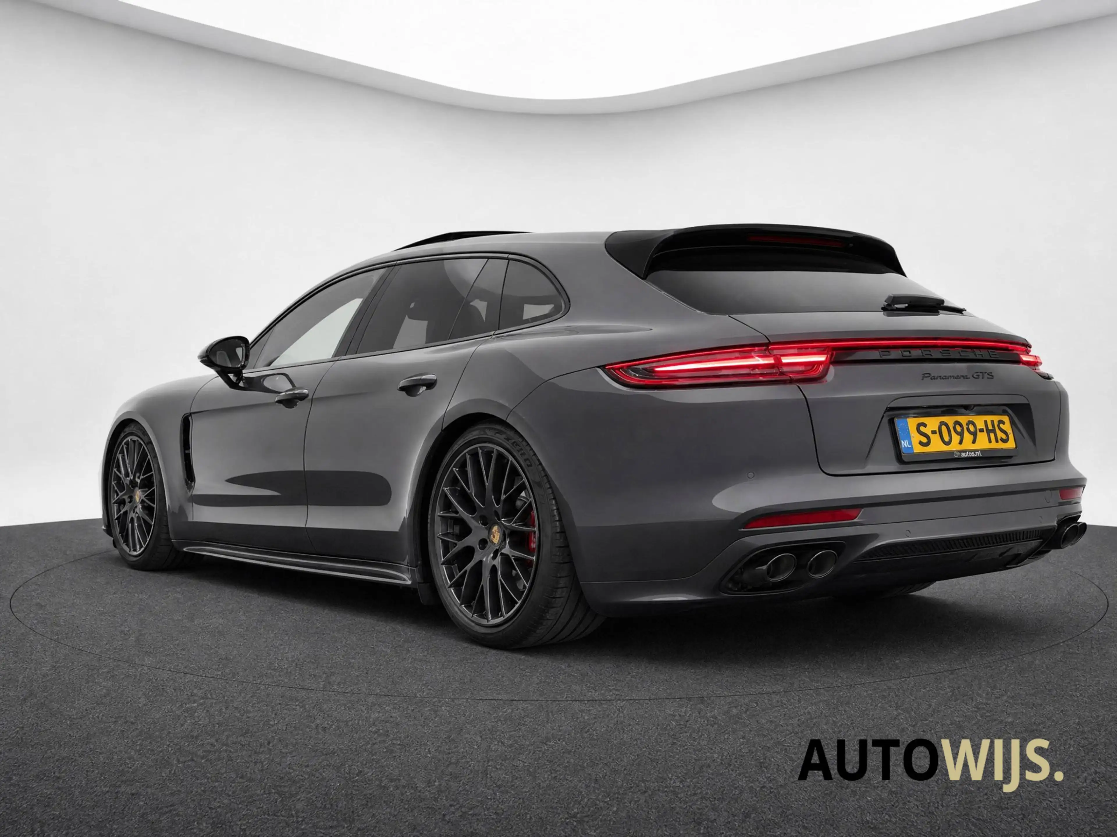 Porsche Panamera Sport Turismo 4.0 GTS|V8|BOSE|CHRONO|KEYLESS|DEALE — photo 11