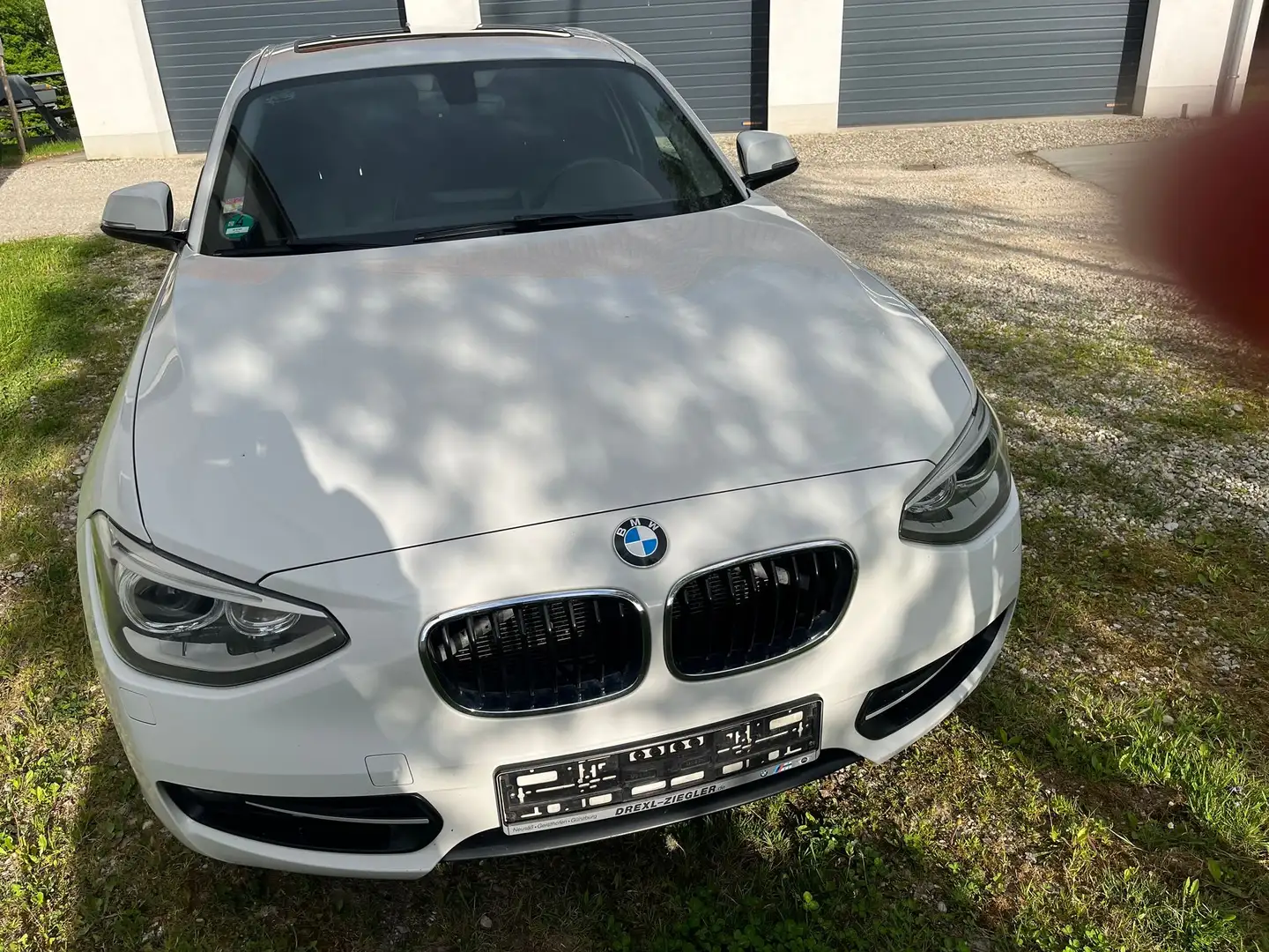 BMW 120 120d Sport Line Bílá - 1