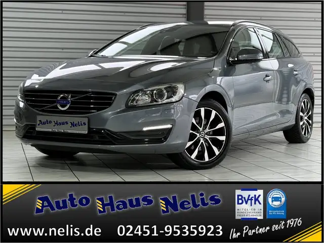Volvo V60 RF-Cam PDC Navi AHK Xenon Temp.