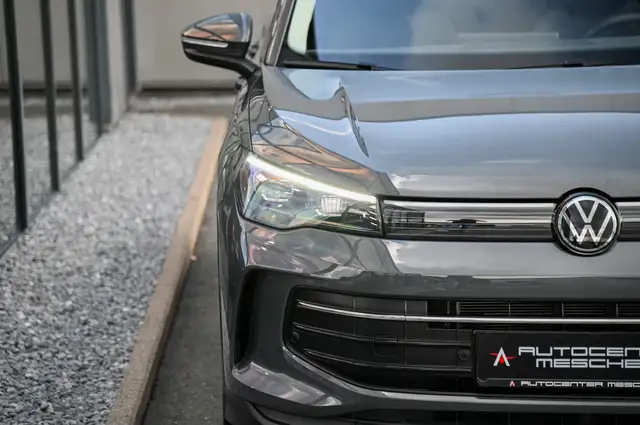 Volkswagen Tiguan view 27