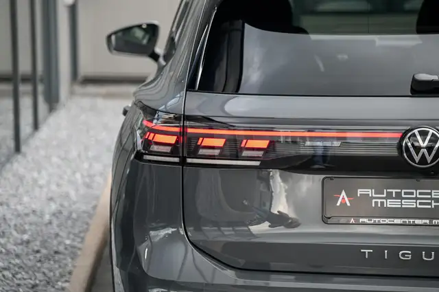 Volkswagen Tiguan view 28