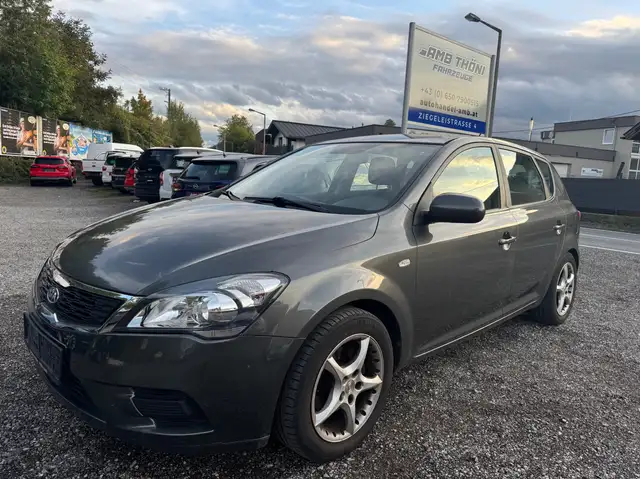 Kia Ceed / cee'd 1,4 cool,* Gültige §57a Prüfplakette*