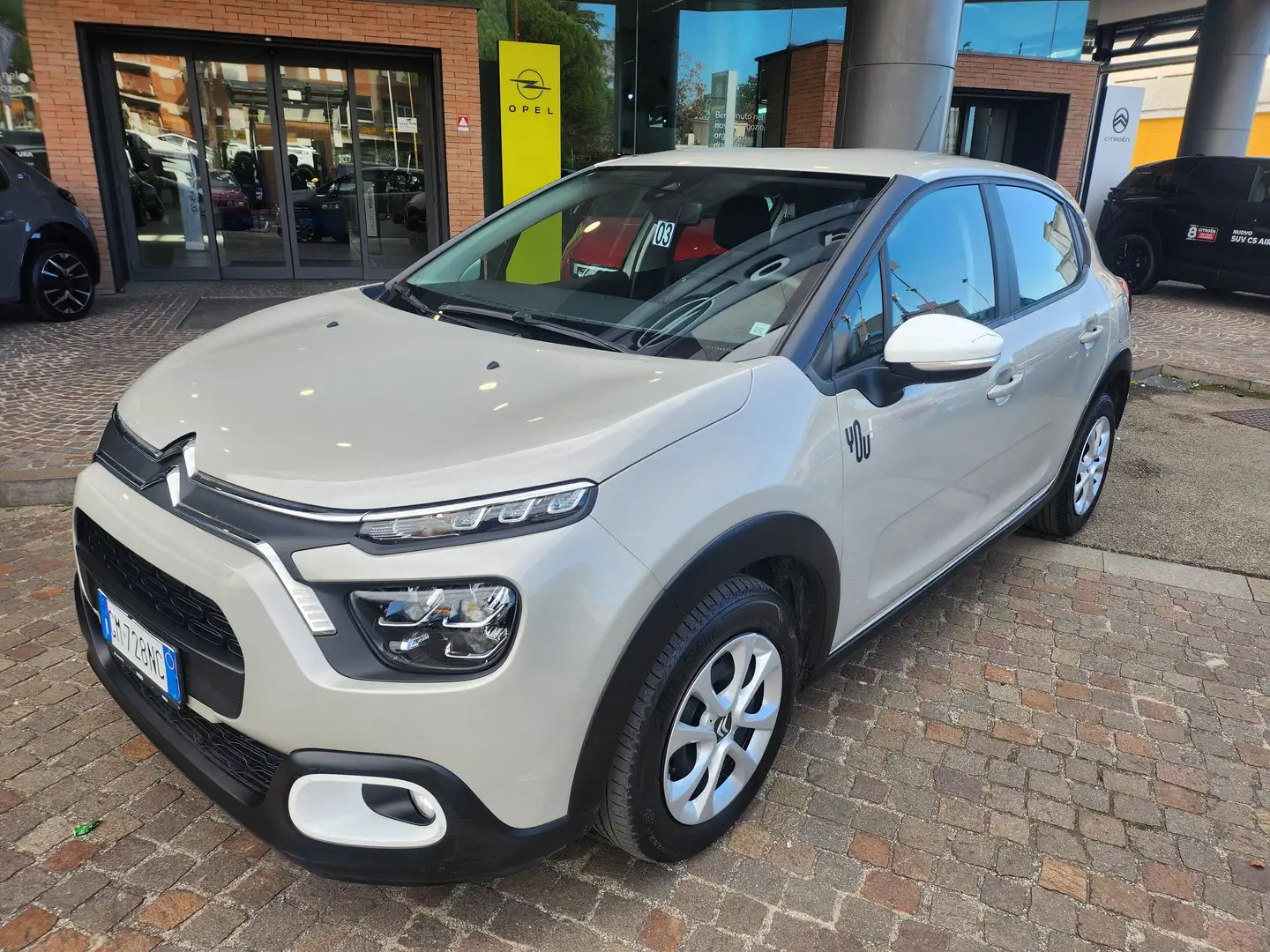 Citroen C3 C3 III  1.2 puretech You! s 83CV Beige - 2