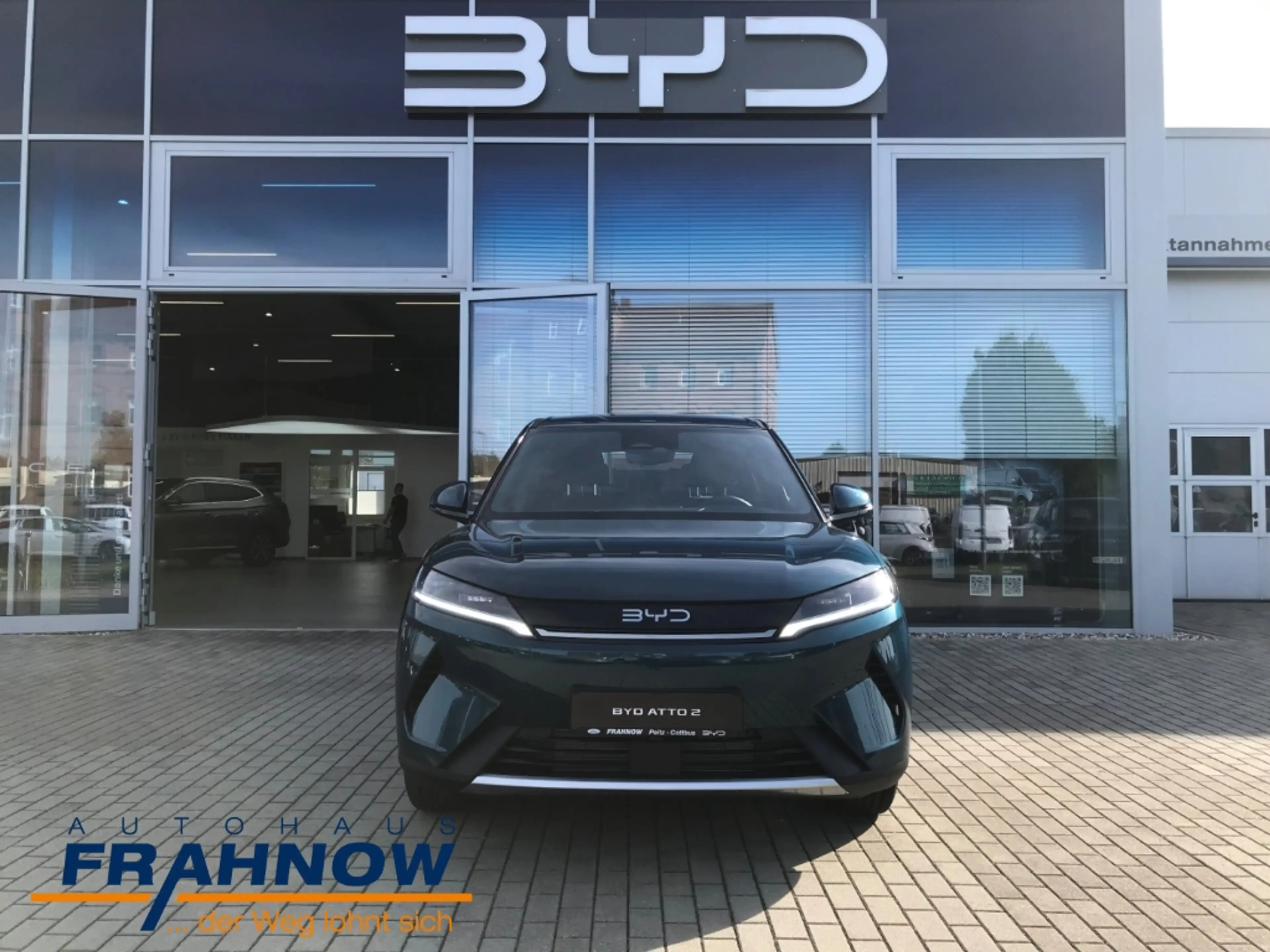 BYD Atto 2 1.5 DM-i PHEV 122 kW Active LED ACC NAVI PDC — photo 2