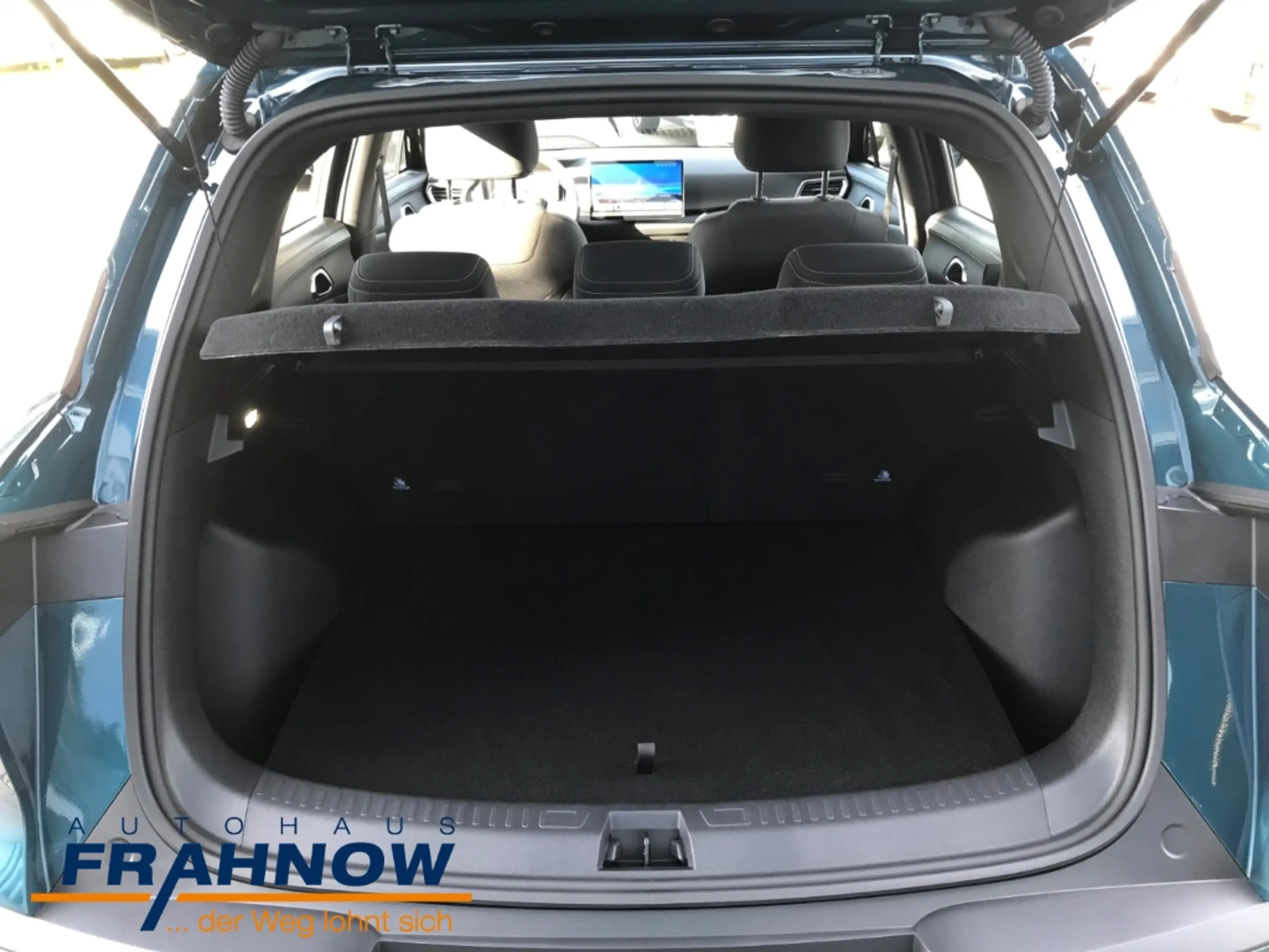 BYD Atto 2 1.5 DM-i PHEV 122 kW Active LED ACC NAVI PDC — photo 11