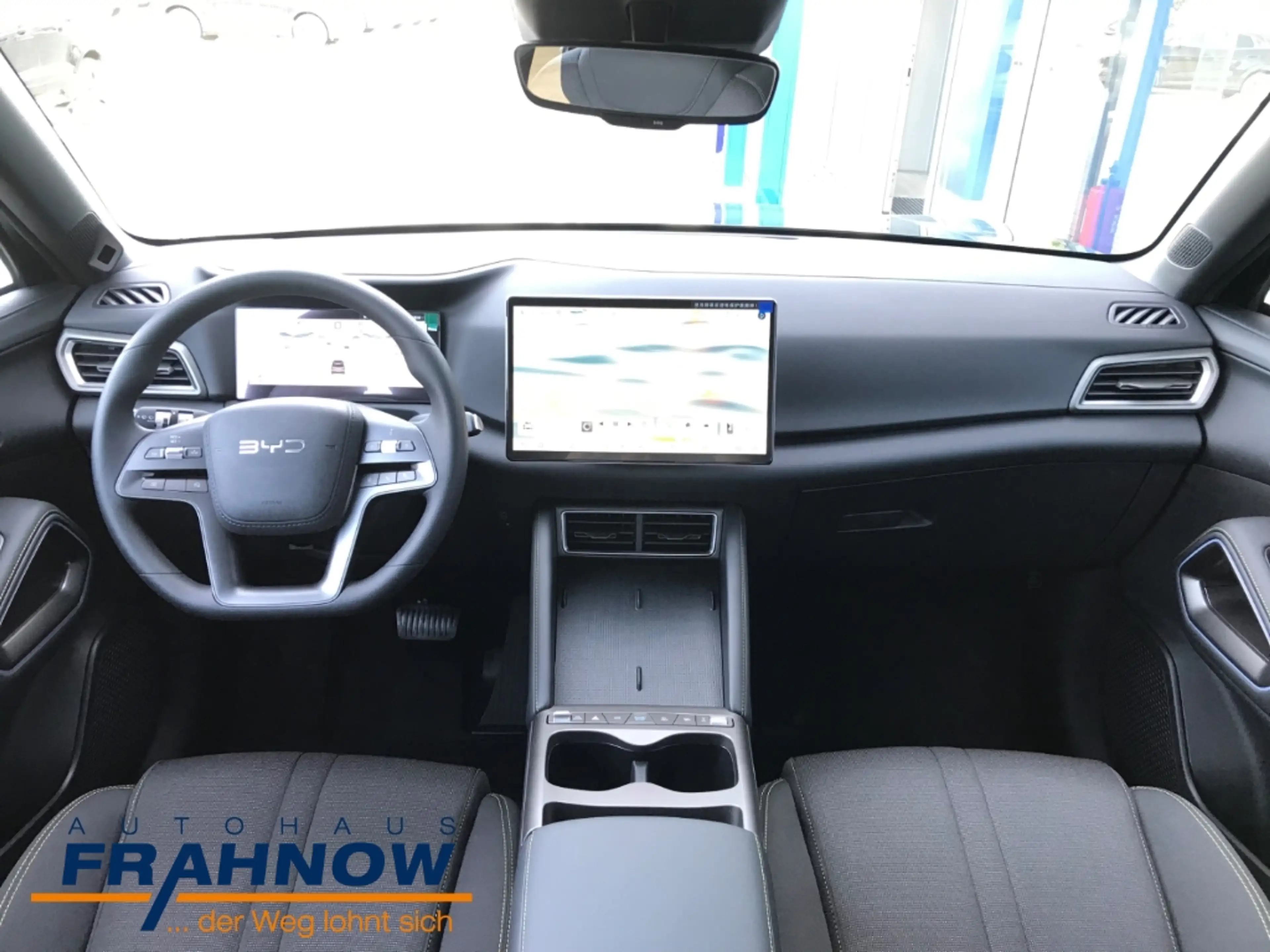 BYD Atto 2 1.5 DM-i PHEV 122 kW Active LED ACC NAVI PDC — photo 12
