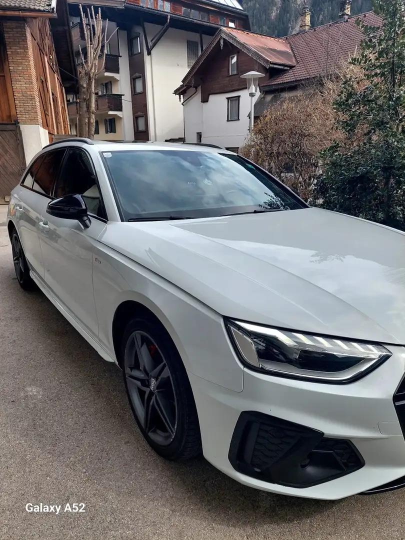 Audi A4 Avant 40 TDI quattro S tronic advanced - 2