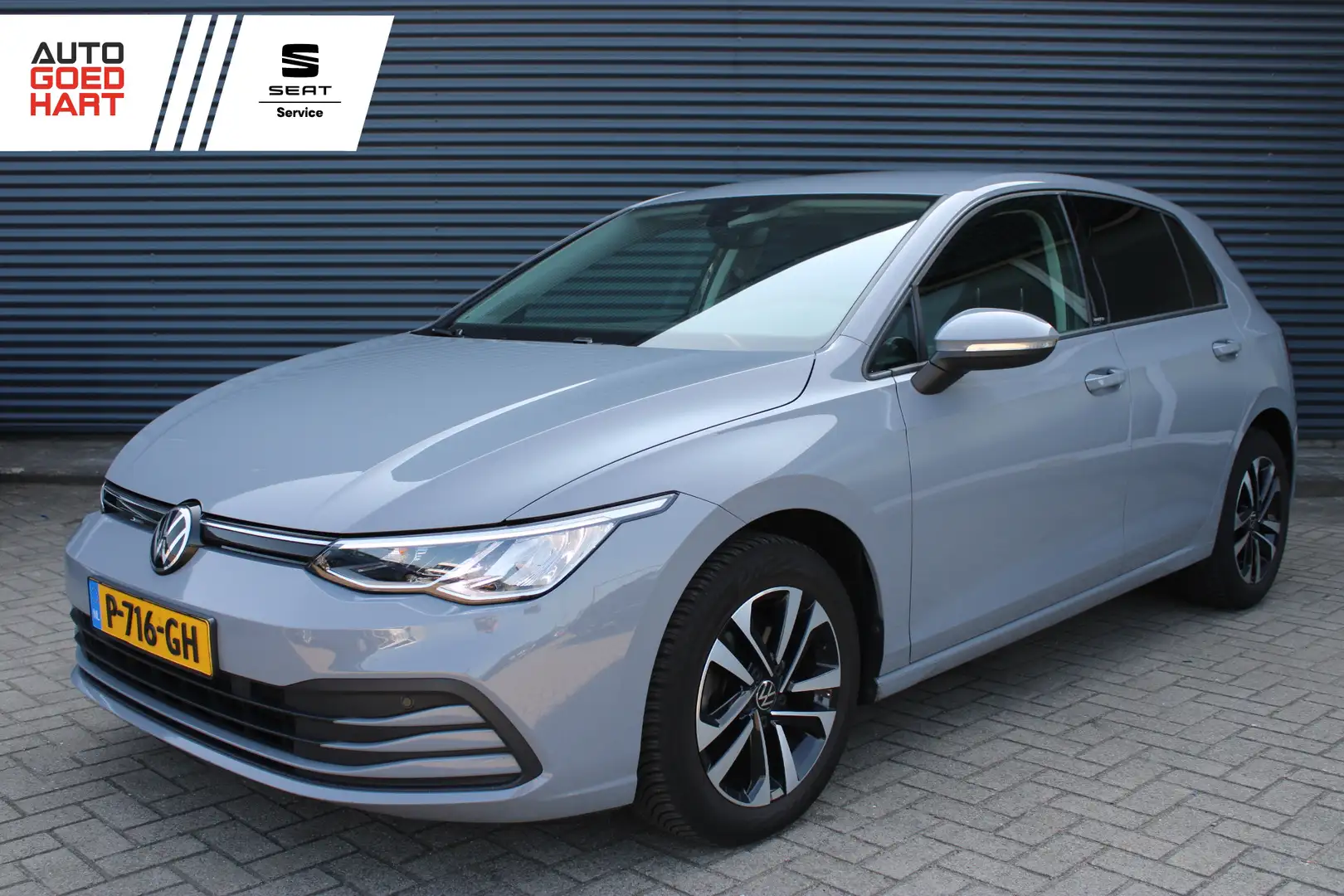 Volkswagen Golf 1.5 eTSI Style Full-Led Navigatie Stuur-Stoelverwa Grijs - 1