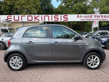 forfour 66kW passion*KLIMA*SHZ*eSD*NAVI*PTS*