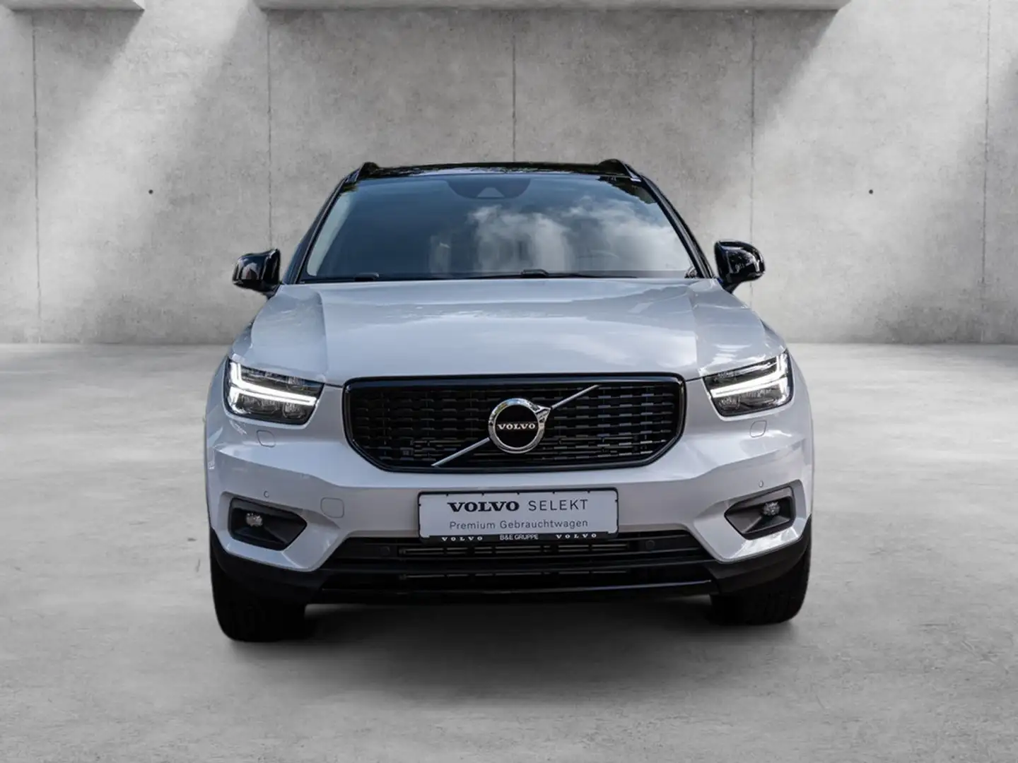 Volvo XC40 T5 R-Design Expression Recharge ACC | AHK | BLIS | Licht- & Winter-Pak. Blanc - 2