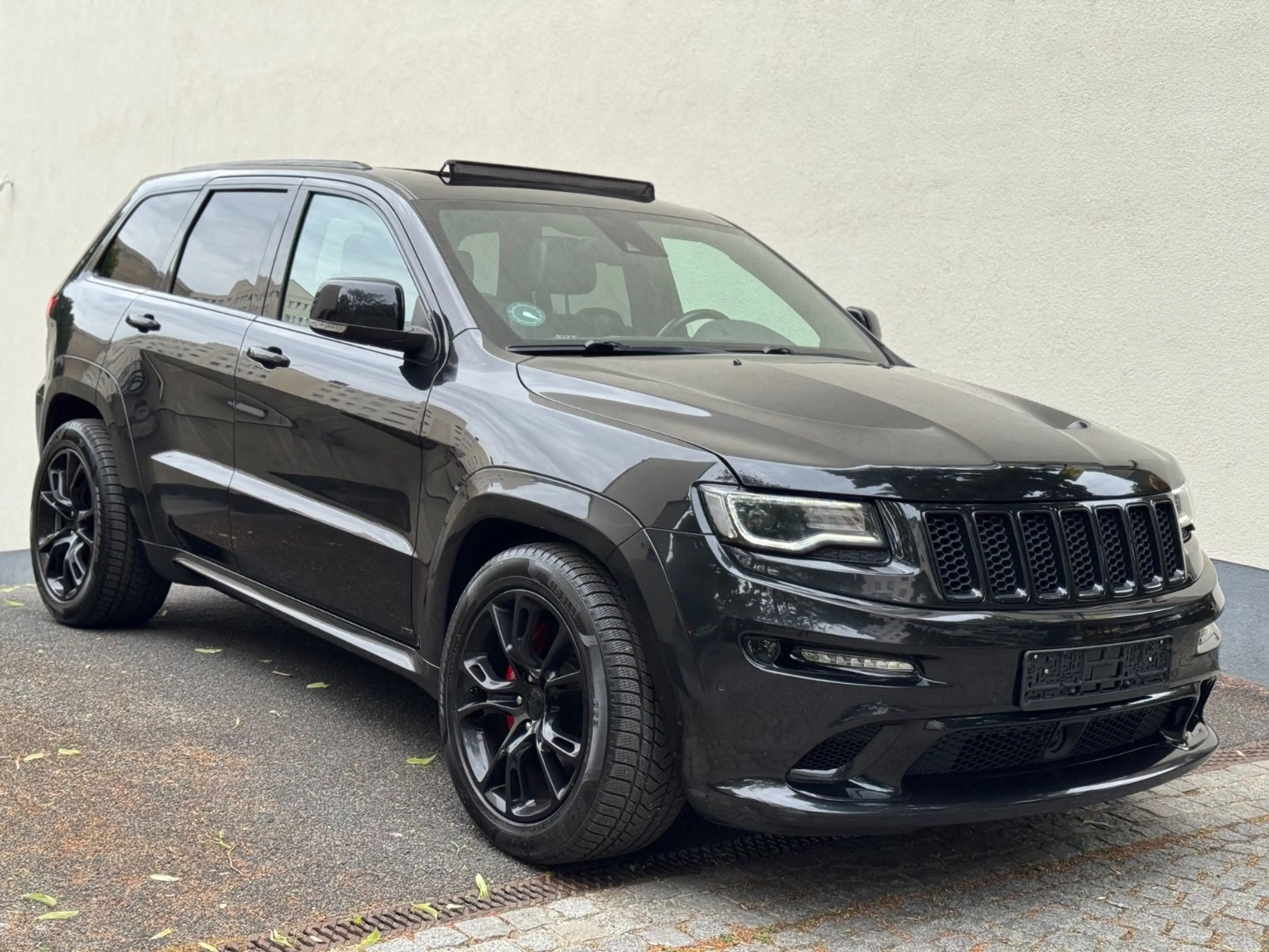 Jeep Grand Cherokee 6.4 V8 HEMI SRT/PANO/H&K/LAUNCH — photo 10