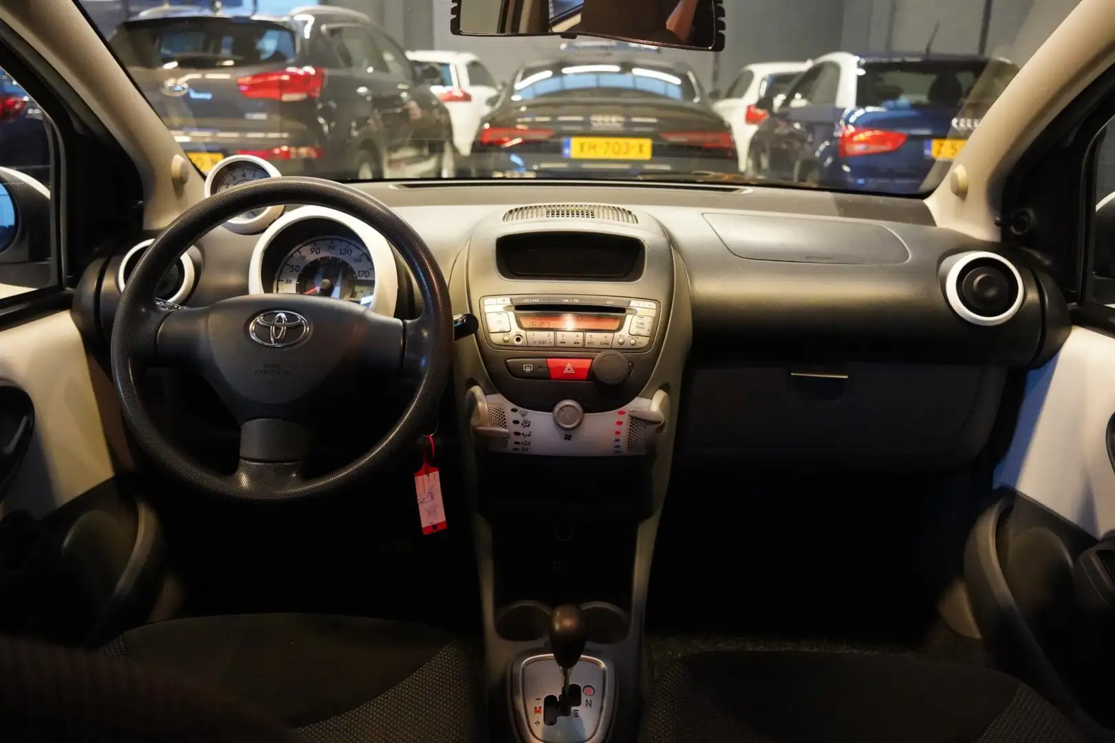 Toyota Aygo 1.0-12V Comfort | AUT | ELEK. RAMEN | APK | NAP. Weiß - 2