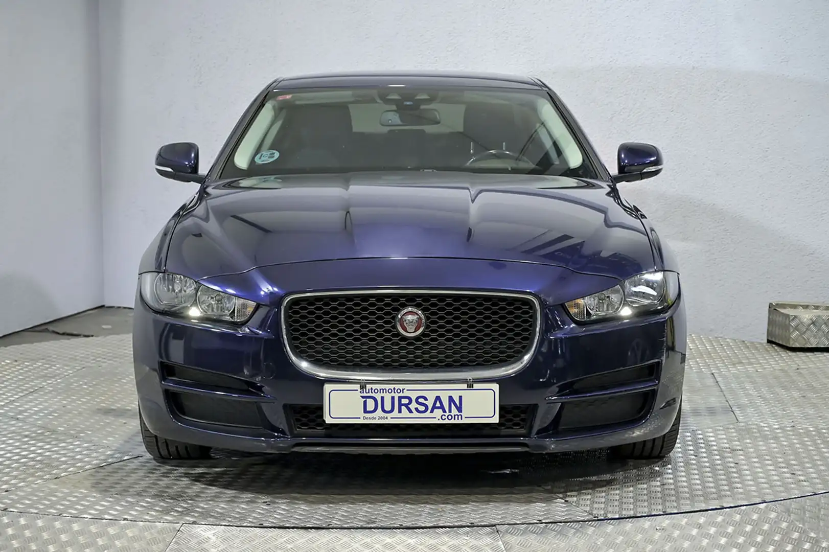 Jaguar XE 2.0 Diesel Prestige Aut. 163 - 2