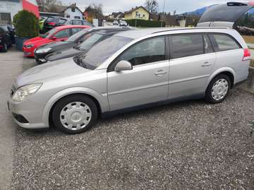 Vectra Caravan 1,9 CDTI Aut.