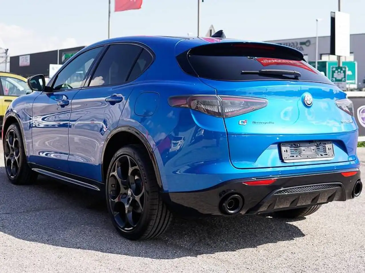 Alfa Romeo Stelvio 2025