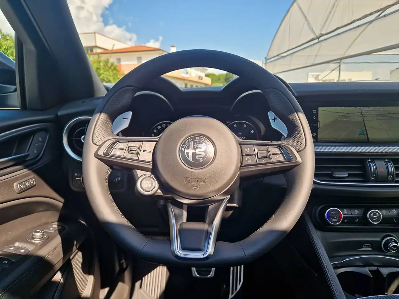 Alfa Romeo Stelvio 2025 — фото 14