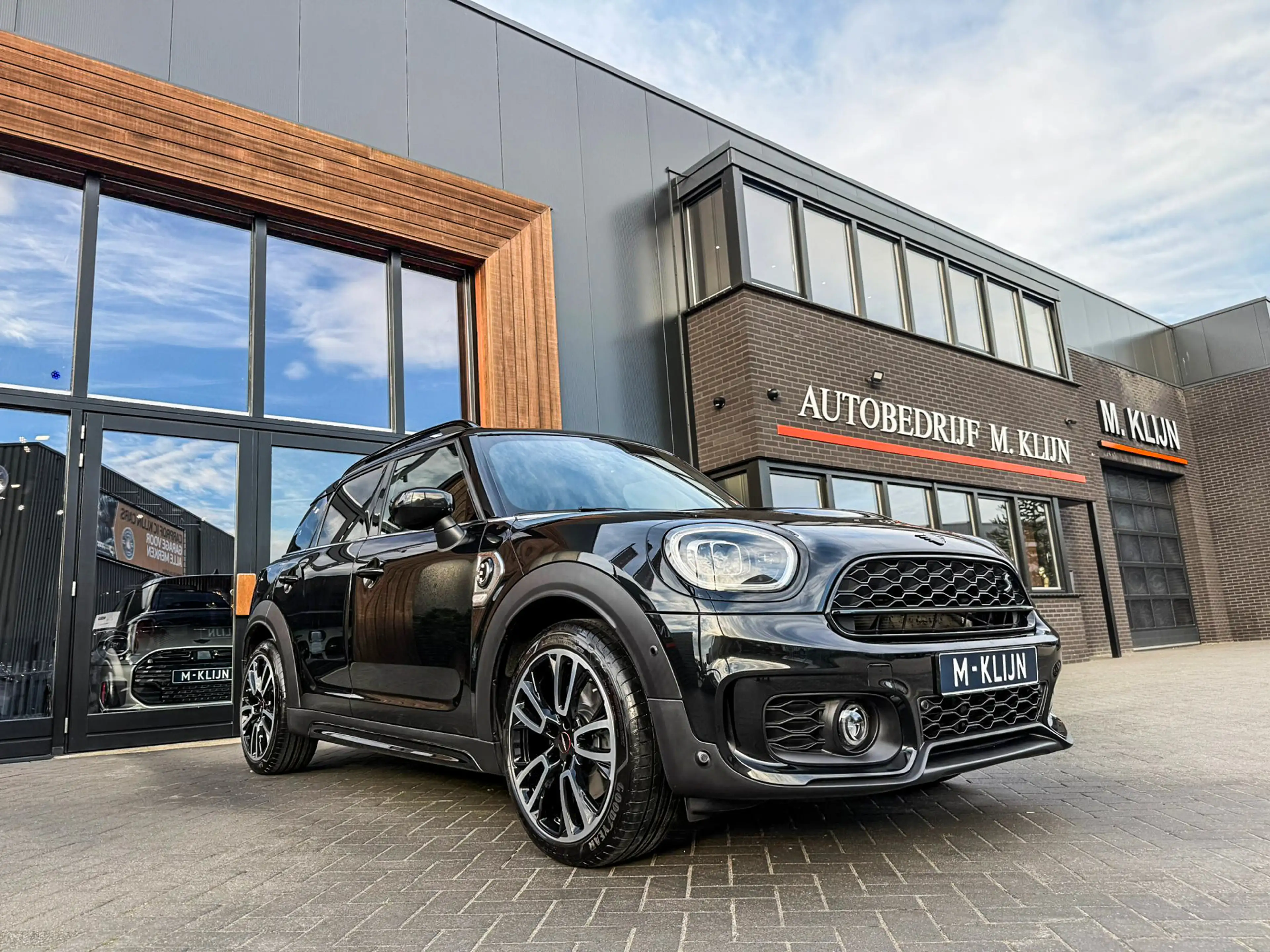 MINI Cooper SE Countryman ALL4 John Cooper Works 220pk/Navi/Camera/Head up/1