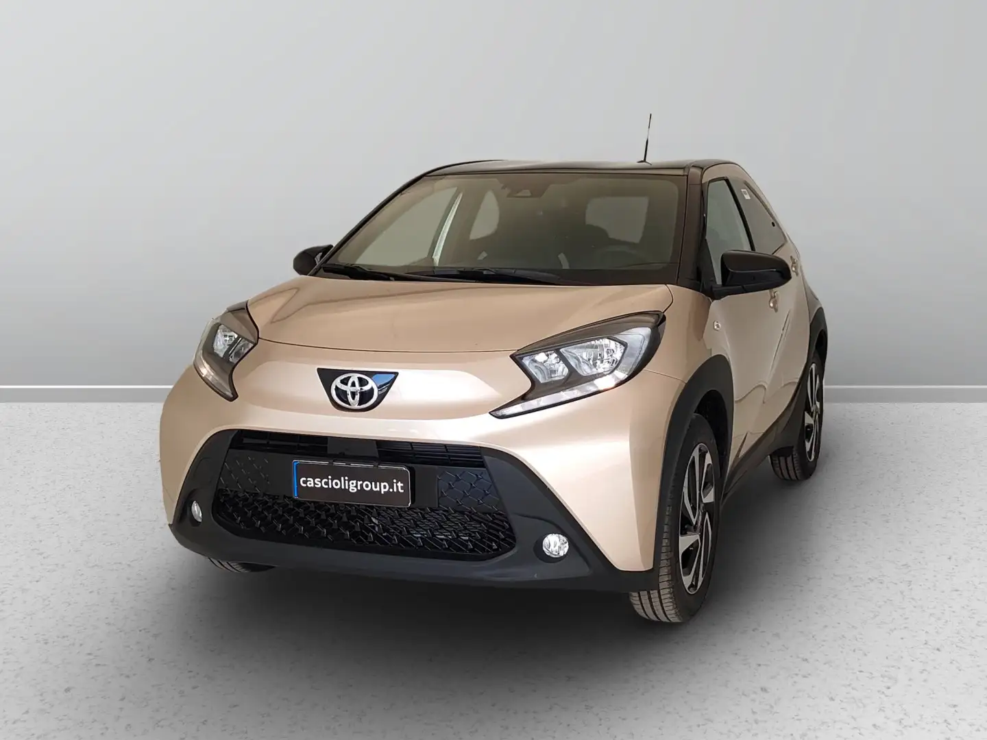 Toyota Aygo X 10B MT TREND MY24 Beige - 1
