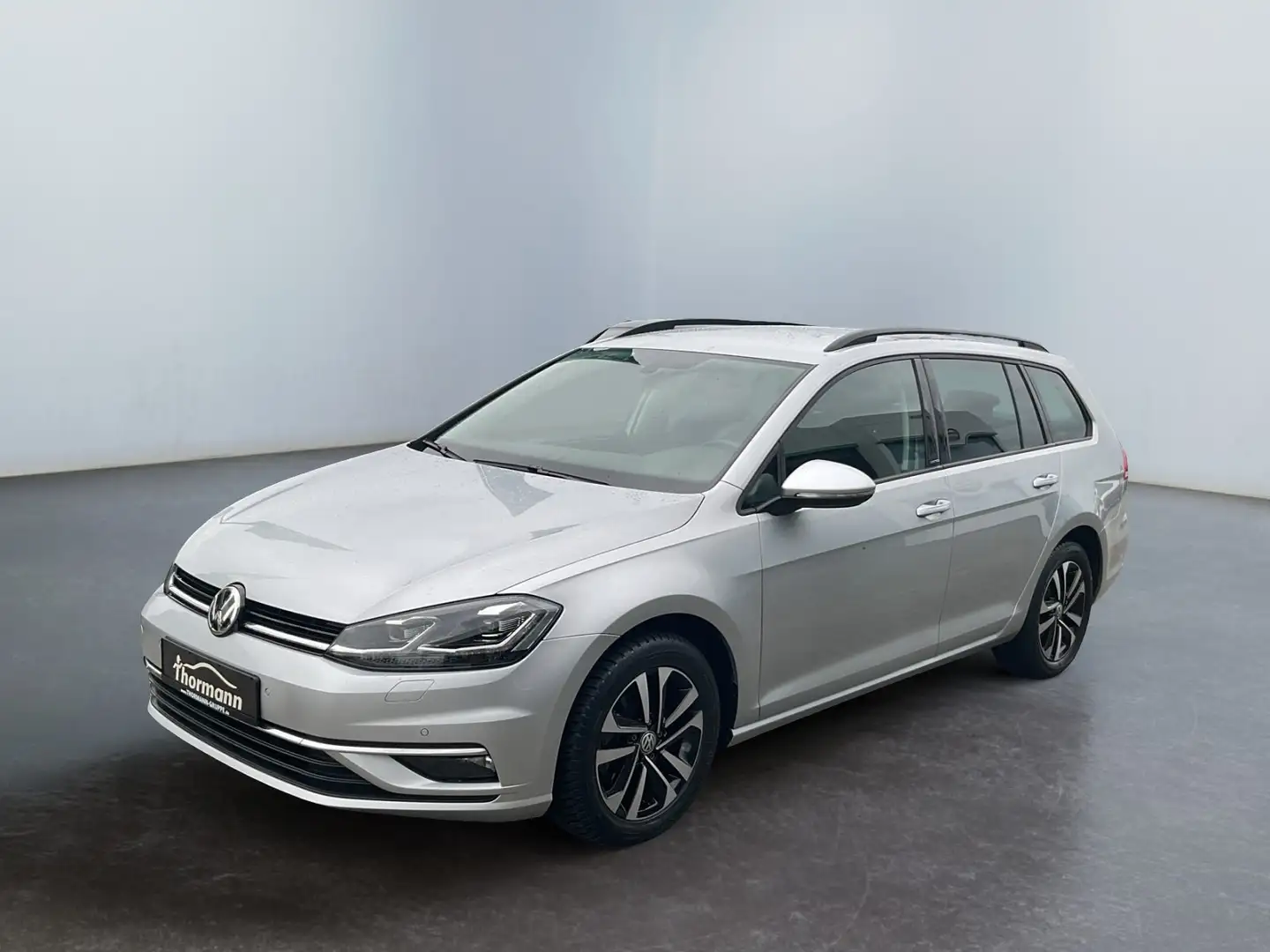 Volkswagen Golf Variant Golf VII Variant 2,0TDI United DSG Allwetter NAVI Zilver - 2