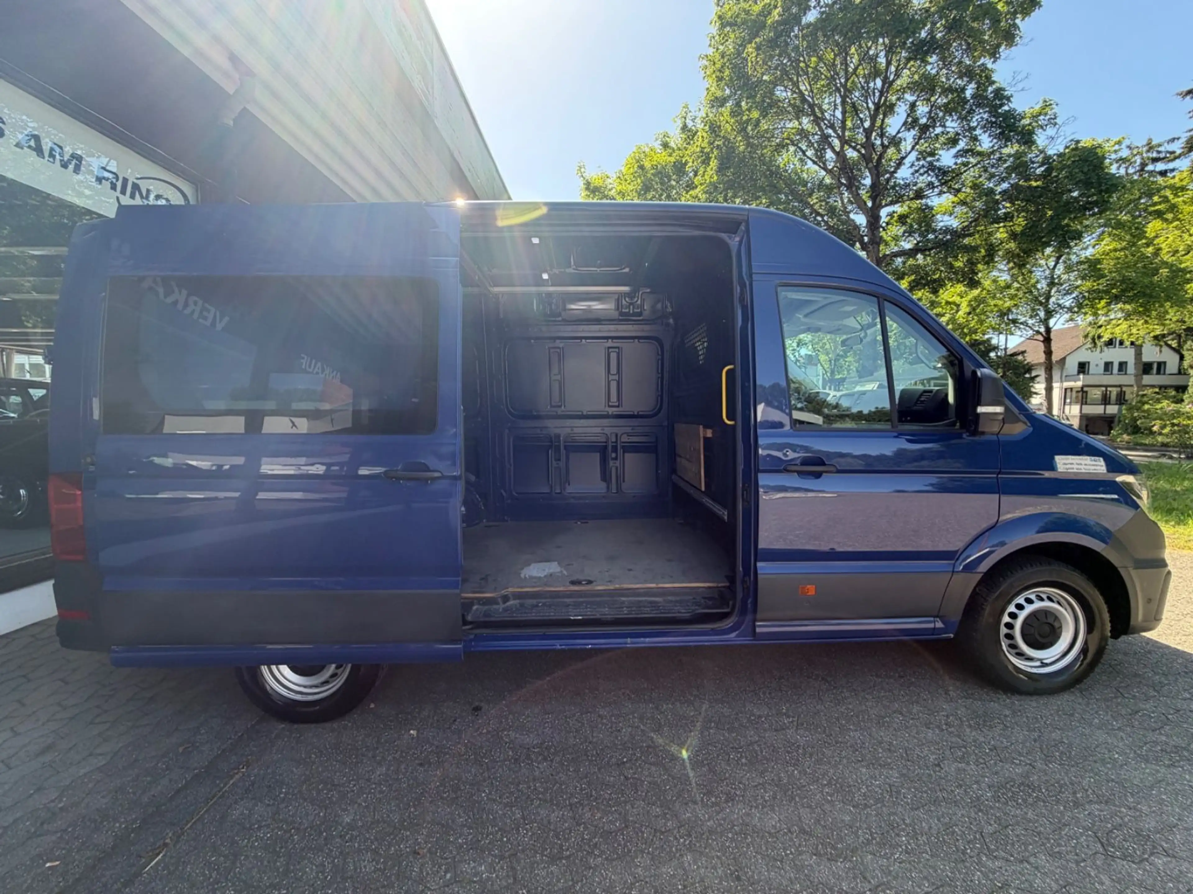 Volkswagen Crafter Kasten 35 L2 H2 3-SITZ 2xPDC AHK APPLE — photo 7