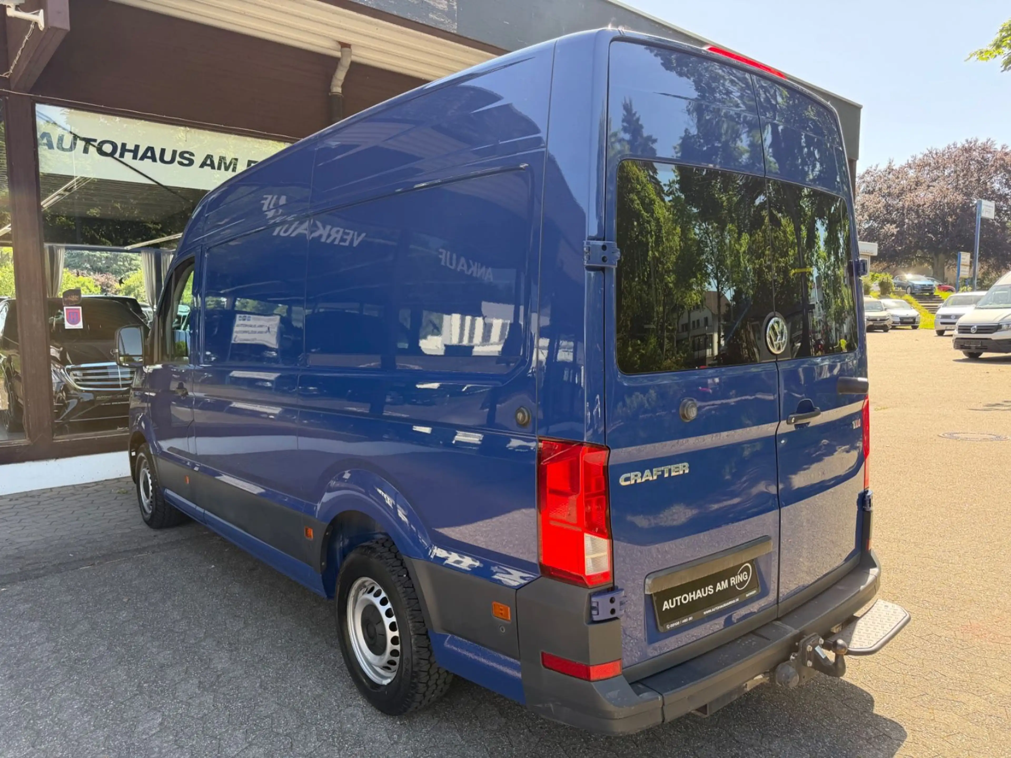 Volkswagen Crafter Kasten 35 L2 H2 3-SITZ 2xPDC AHK APPLE — photo 11