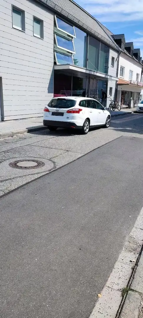Ford Focus Focus 1L EcoBoost Motorschaden viele Neuteile - 2