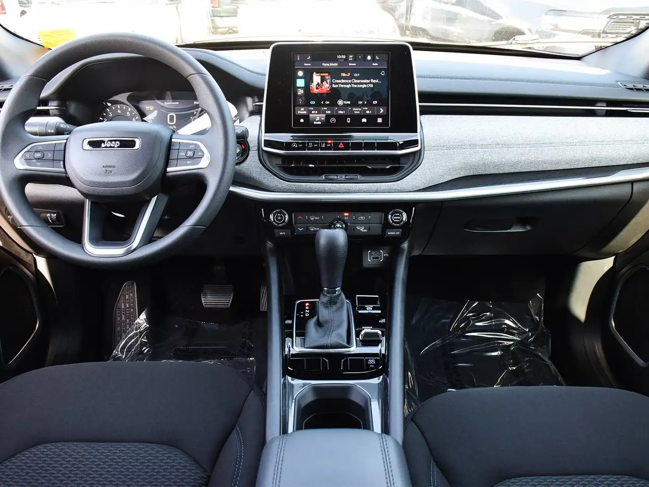 Jeep Compass photo Jeep Compass