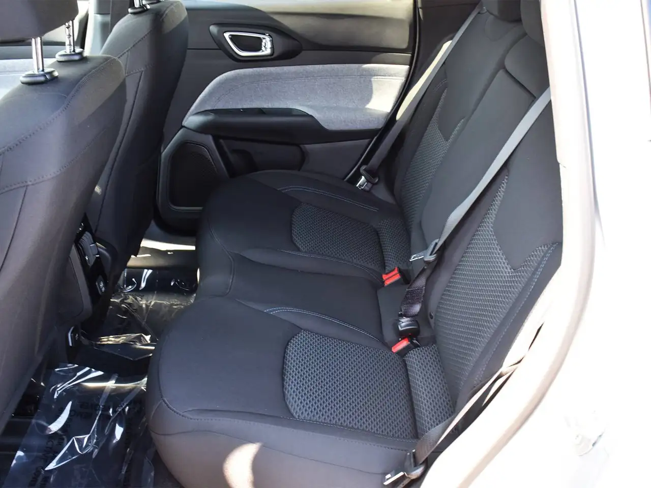 Jeep Compass photo Jeep Compass