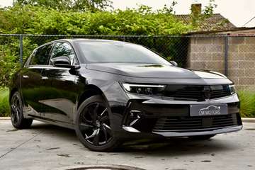 Astra GS-Line - **APPLE CARPLAY ** STUURVERWARMING