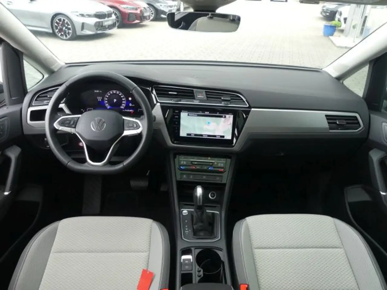 Volkswagen Touran TSI Comf.li. EasyOpen-PANO°ACC°AHK-Keyleß, миниатюра 17