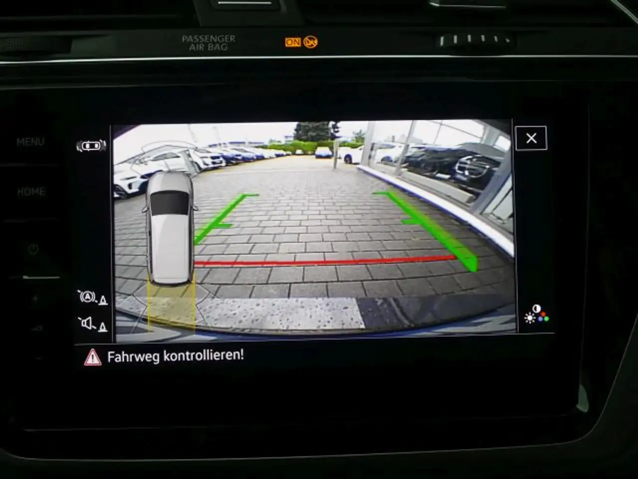Volkswagen Touran TSI Comf.li. EasyOpen-PANO°ACC°AHK-Keyleß, миниатюра 21