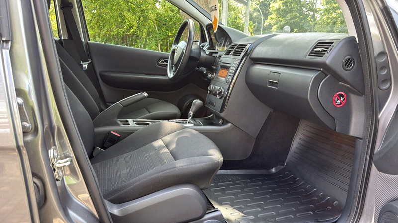 Mercedes-Benz A 160 A A 160 5-türig — photo 9