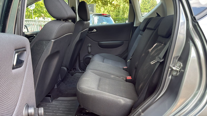 Mercedes-Benz A 160 A A 160 5-türig — photo 12