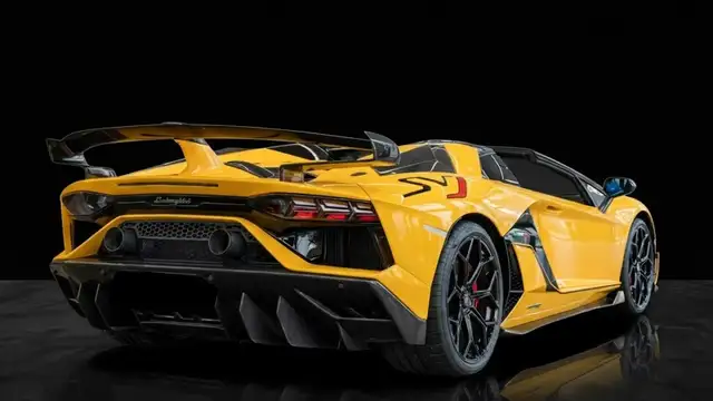 Lamborghini Aventador Roadster SVJ