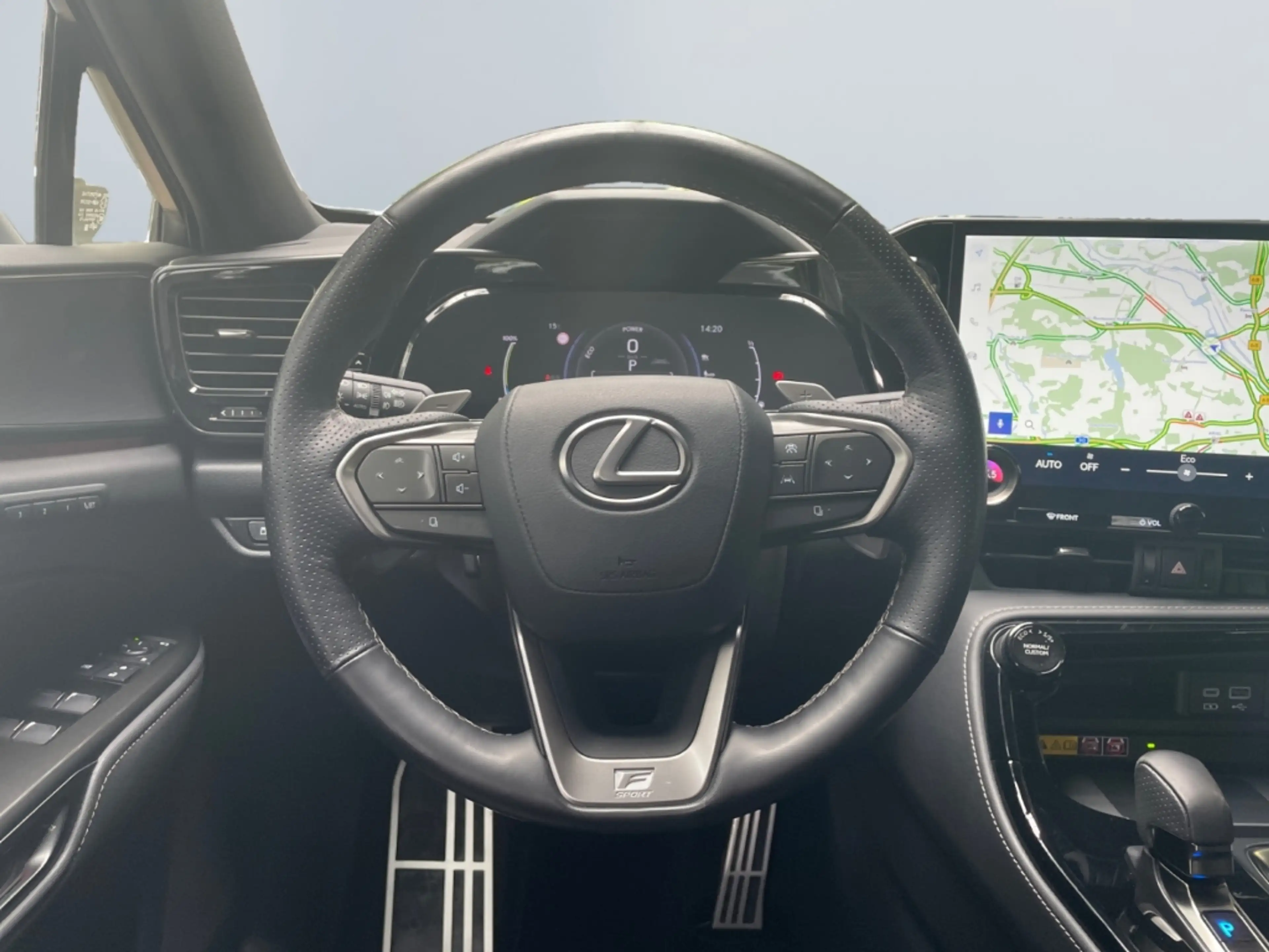 Lexus NX 450h+ F Sport *20Zoll*Allrad*Matrix*360°*HUD* — photo 12