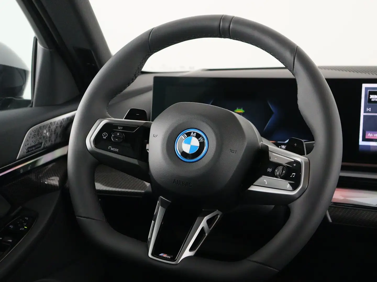 BMW 550 5 Serie Touring 550e xDrive Black - 2