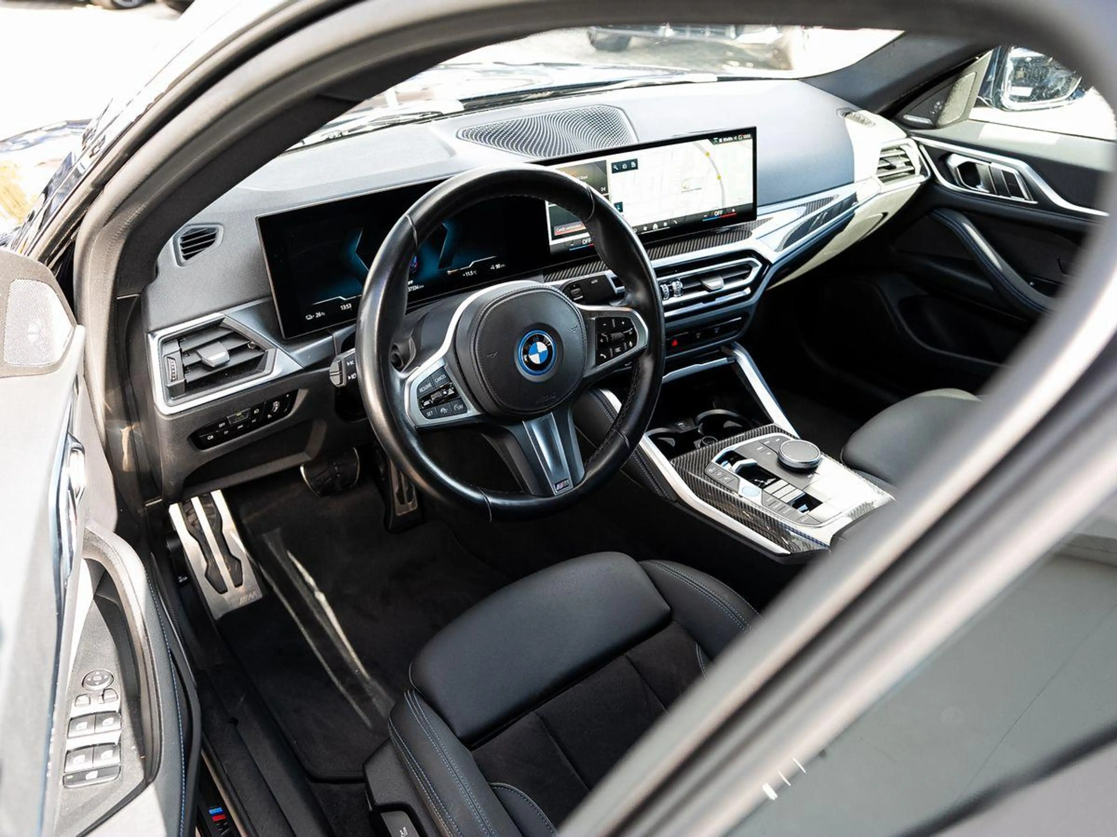 BMW i4 Gran Coupe35 eDrive M Sport 19" H&K ParkPlus — photo 10