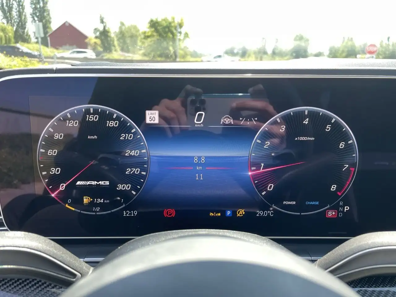 Mercedes-Benz GLE снимка Mercedes-Benz GLE