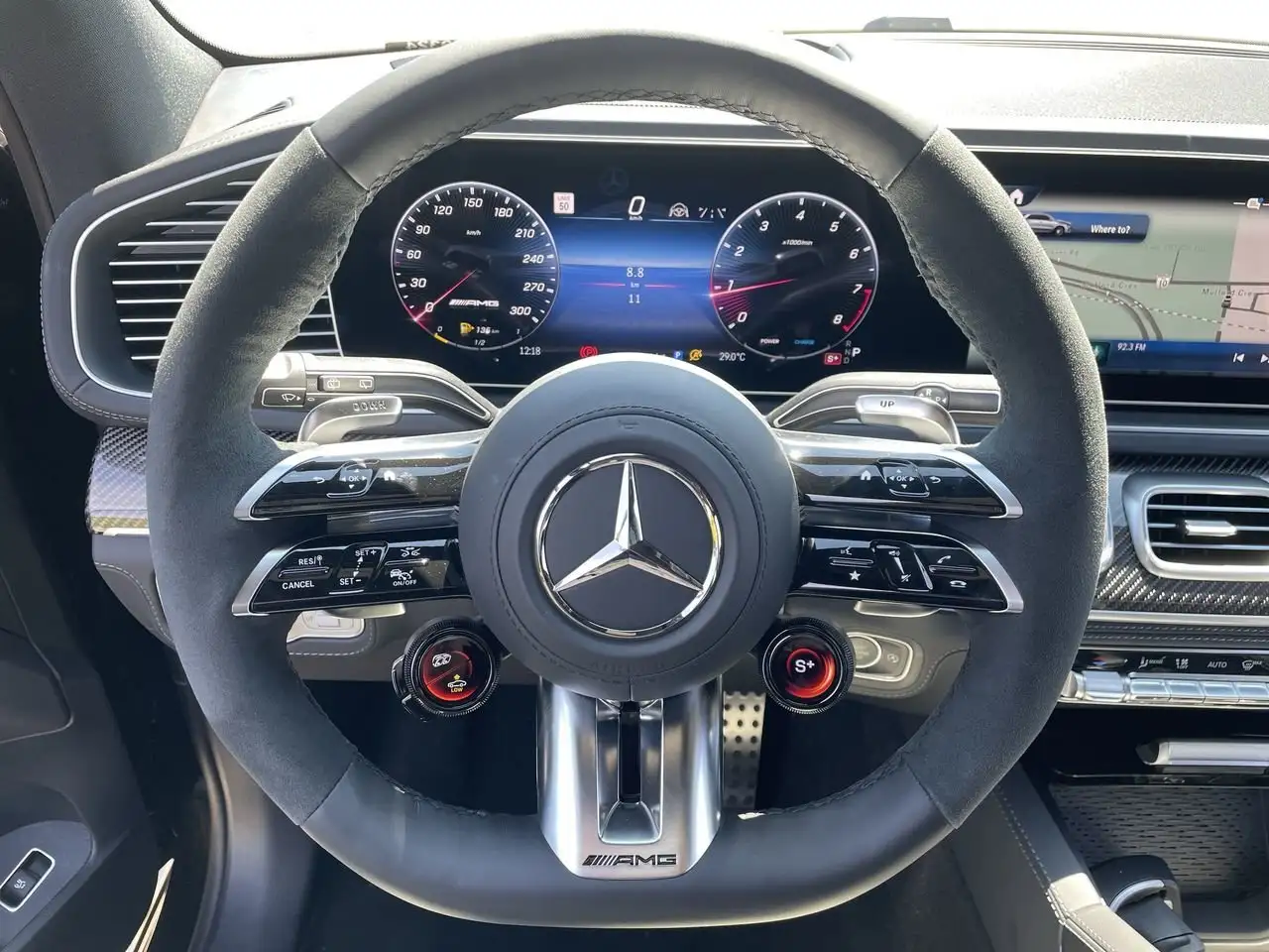 Mercedes-Benz GLE снимка Mercedes-Benz GLE