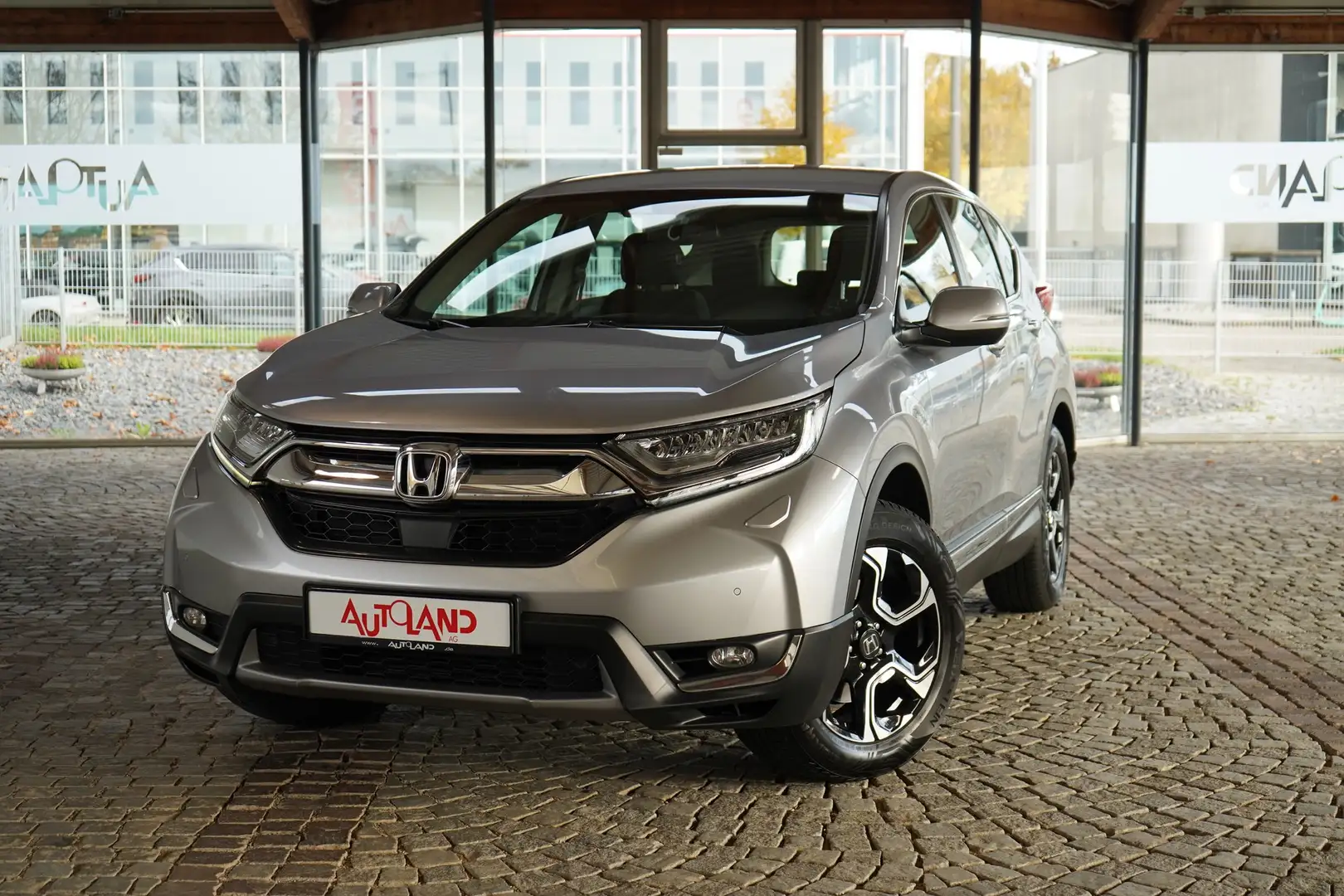Honda CR-V 1.5 T 4WD Executive LED Navi Kamera AHK AWD Grijs - 2