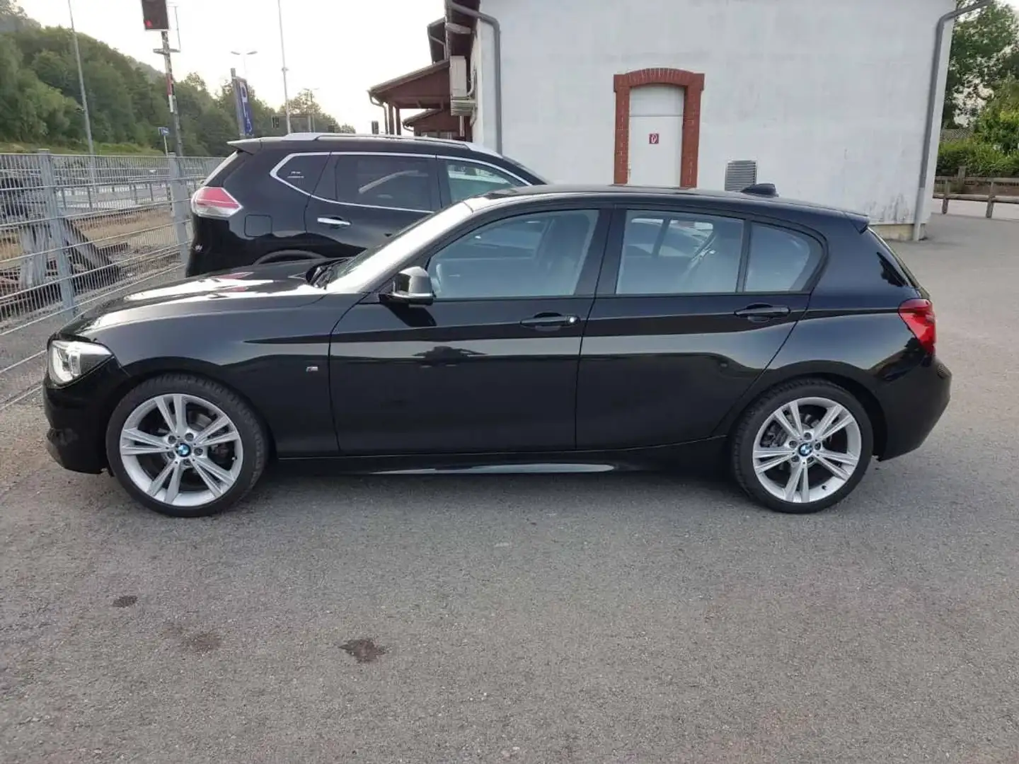 BMW 116 116i  M-Paket / 66.000 km / Serviceheft (alle Services bei BMW) Schwarz - 2