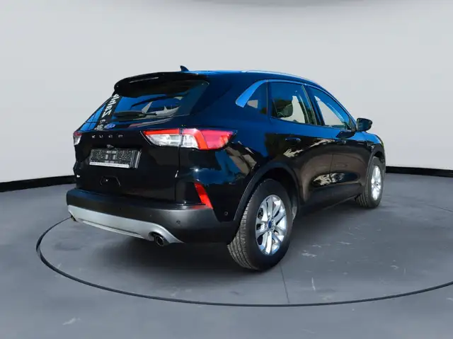Ford Kuga view 5
