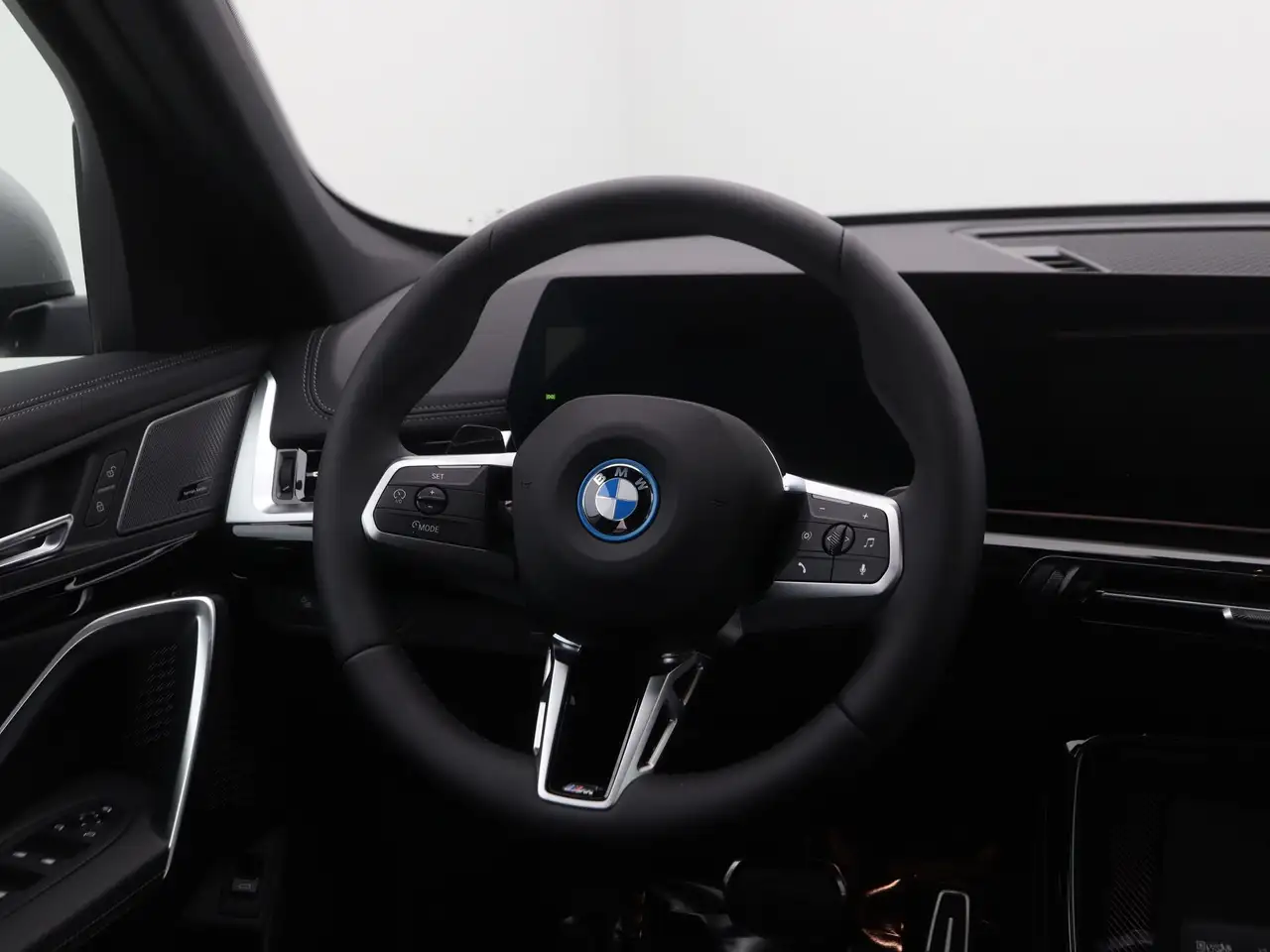 BMW iX1 2026
