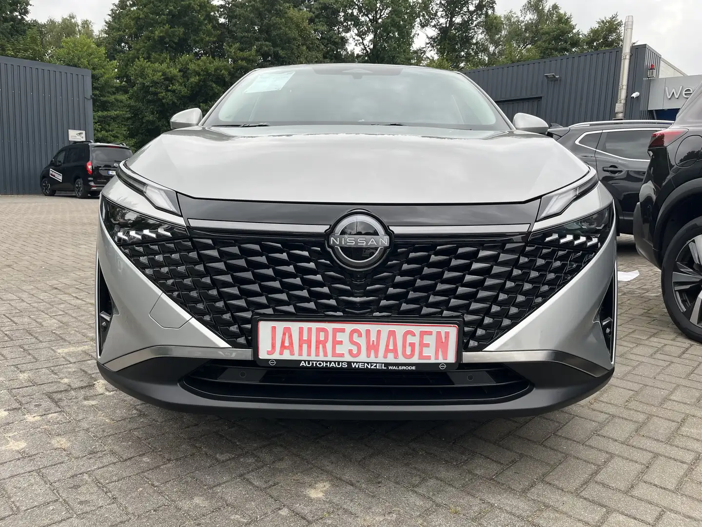 Nissan Qashqai 1.3 DIG-T Acenta, Winterp, Navi, LED Argent - 2