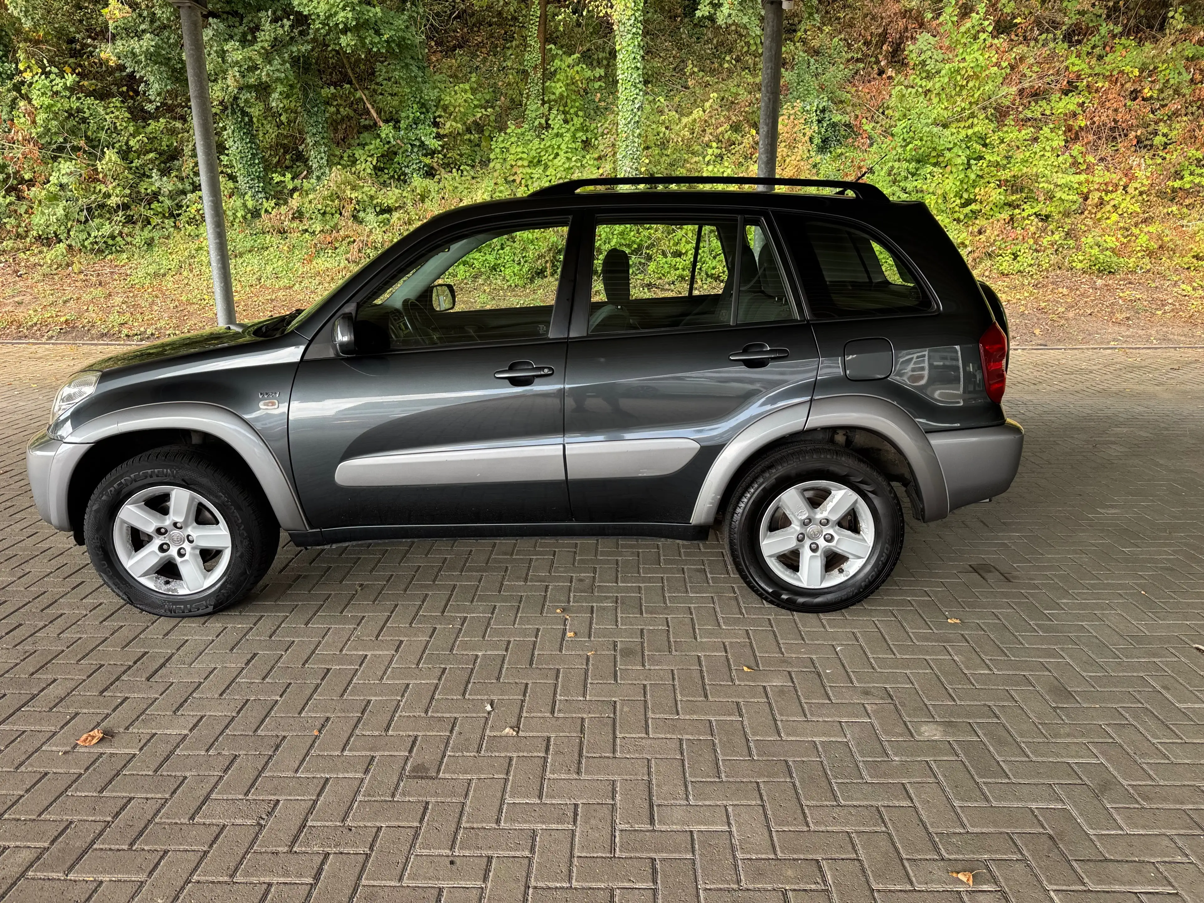 Toyota RAV 4 2.0 Sol, Lückenlos Scheckheft gepflegt — photo 8