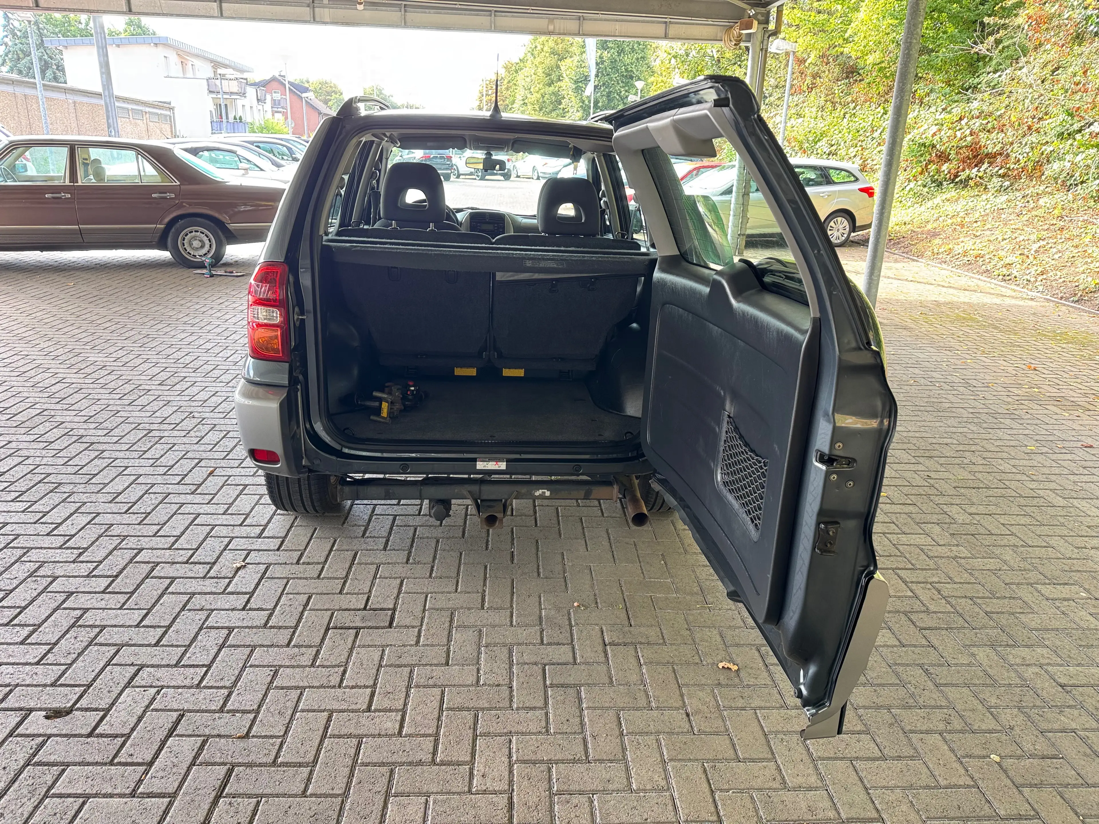 Toyota RAV 4 2.0 Sol, Lückenlos Scheckheft gepflegt — photo 12