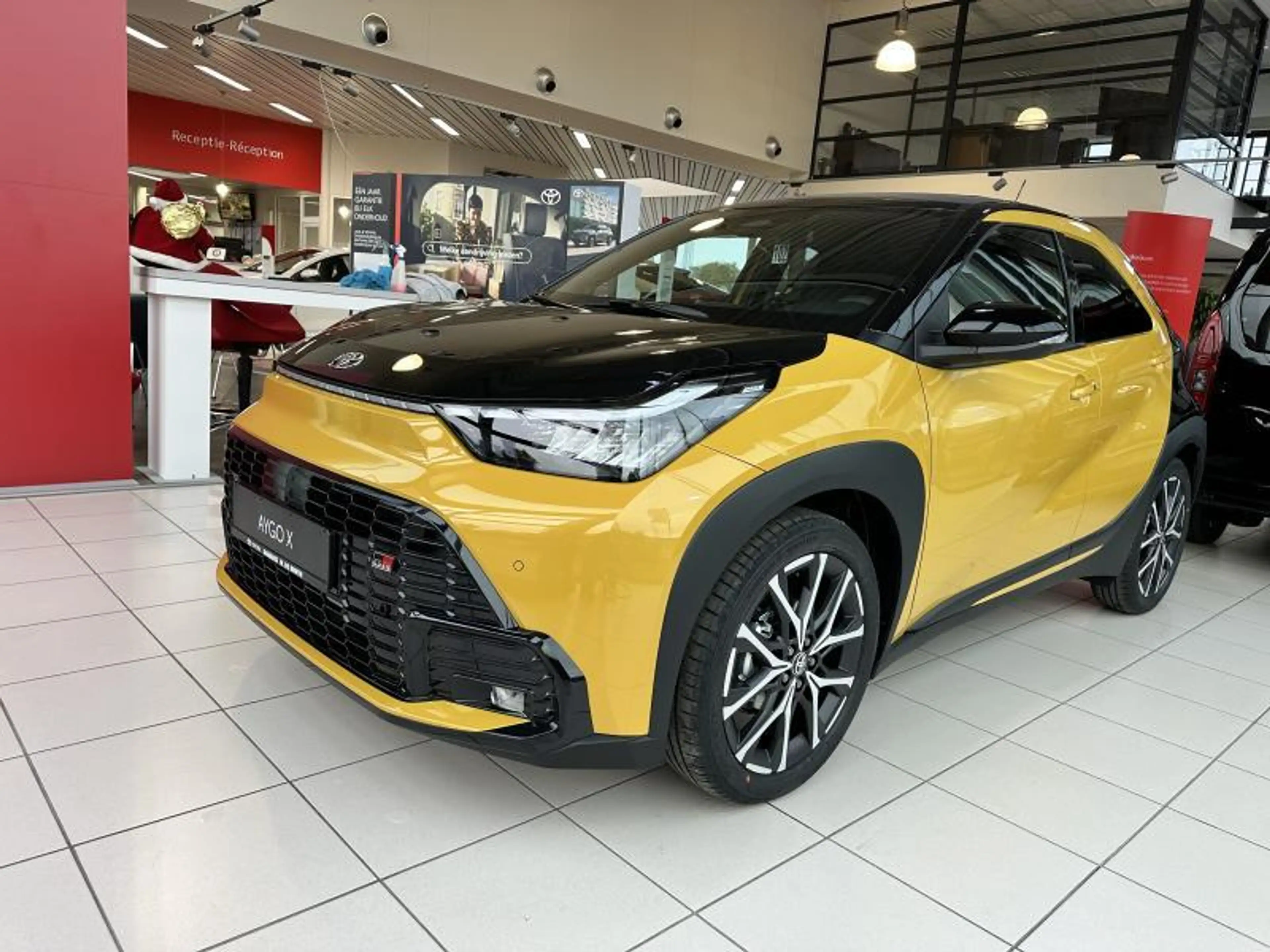 Toyota Aygo X GR Sport — photo 2