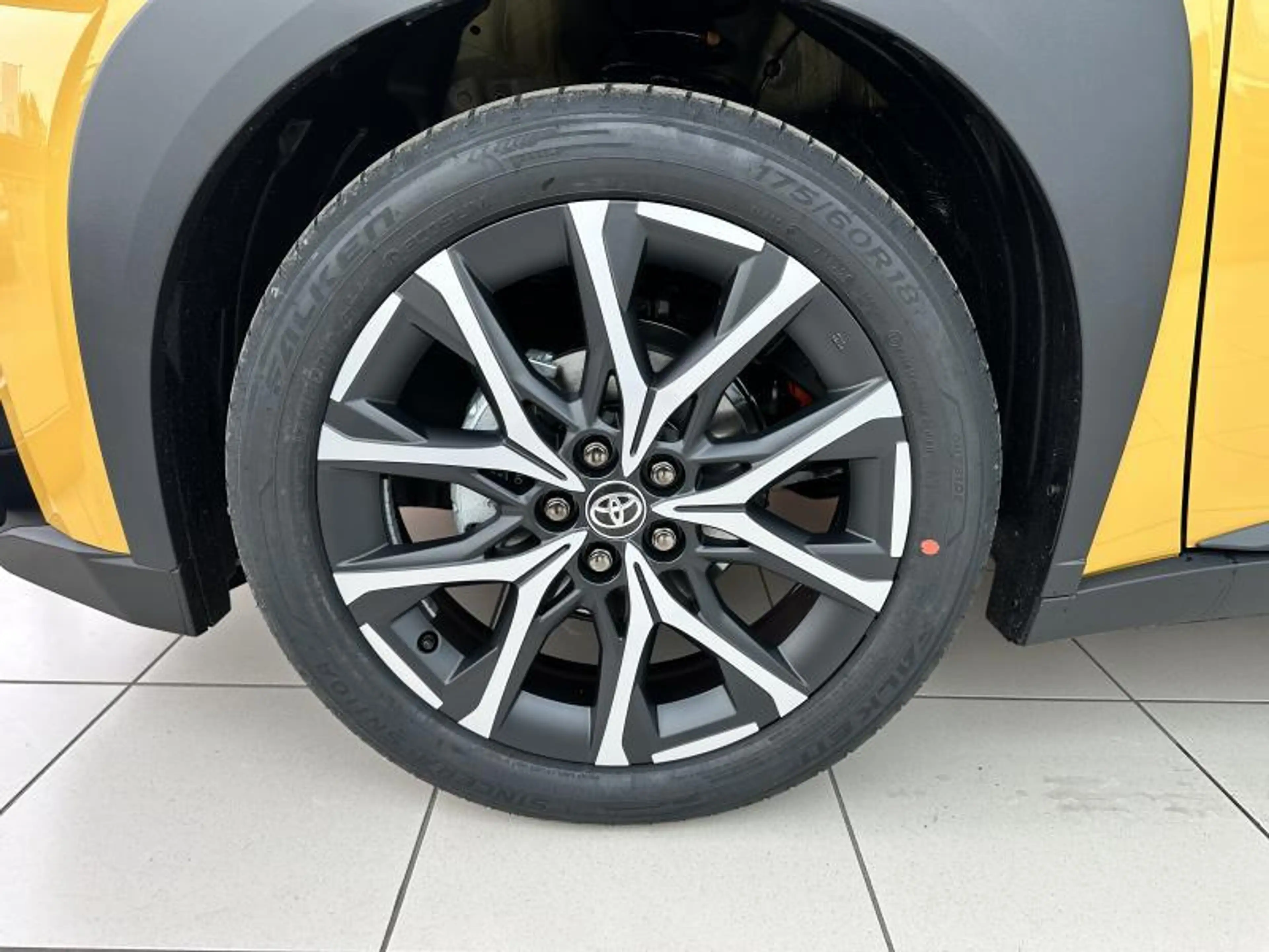 Toyota Aygo X GR Sport — photo 12